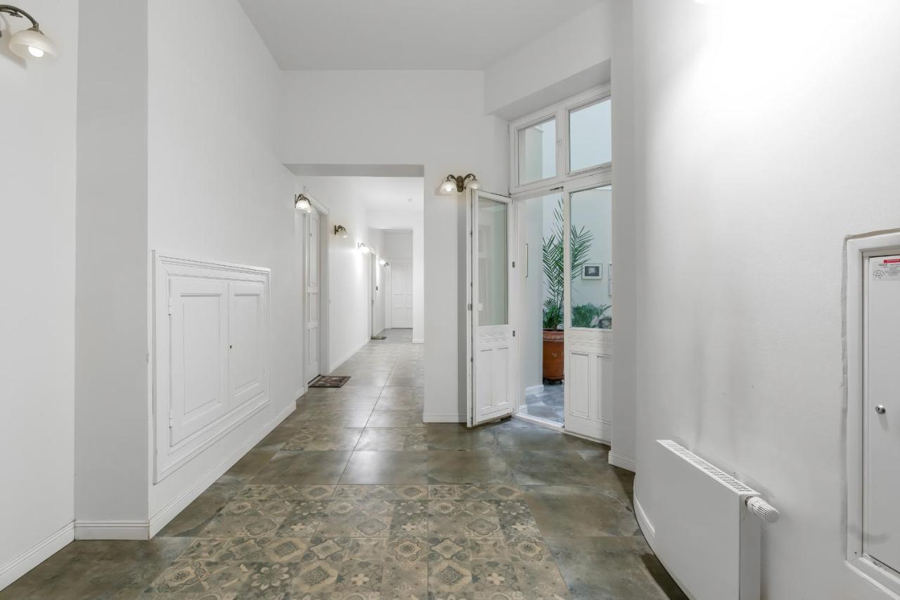 Deluxe Mtp Apartments Matejki By Noclegi Renters Poznań Extérieur photo
