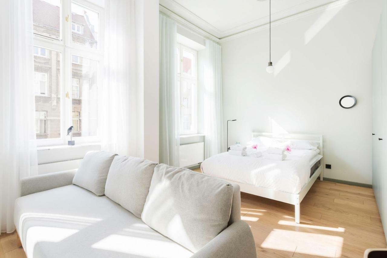 Deluxe Mtp Apartments Matejki By Noclegi Renters Poznań Extérieur photo